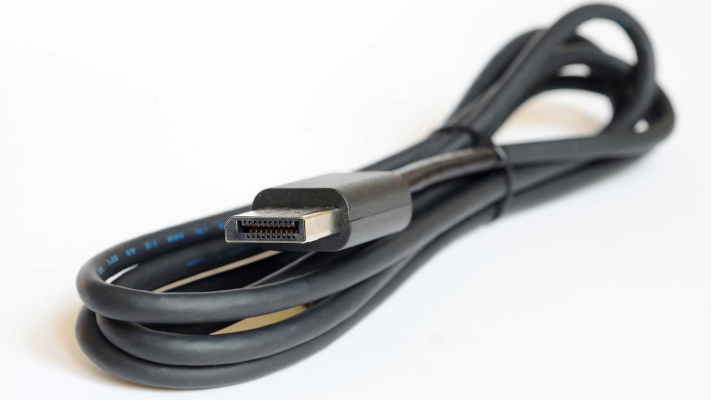 HDMI vs DisplayPort — Which One Should You Use?